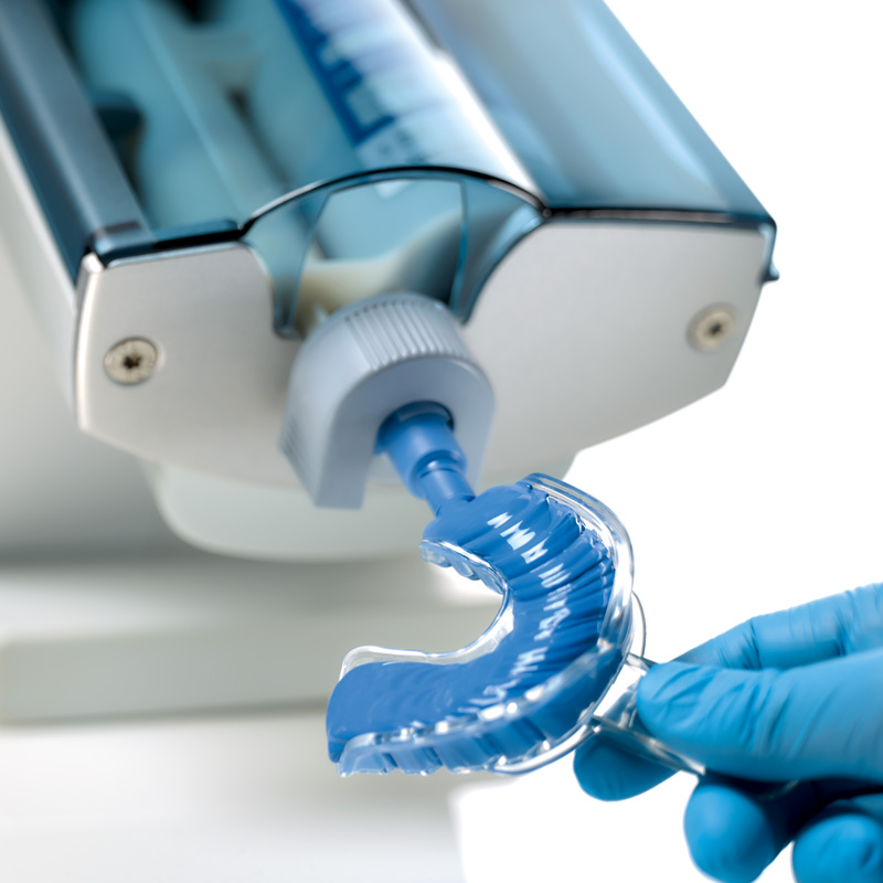 Sympress Mélangeur Zhermack pour silicone SYMPRESS – Equipements dentaires ...